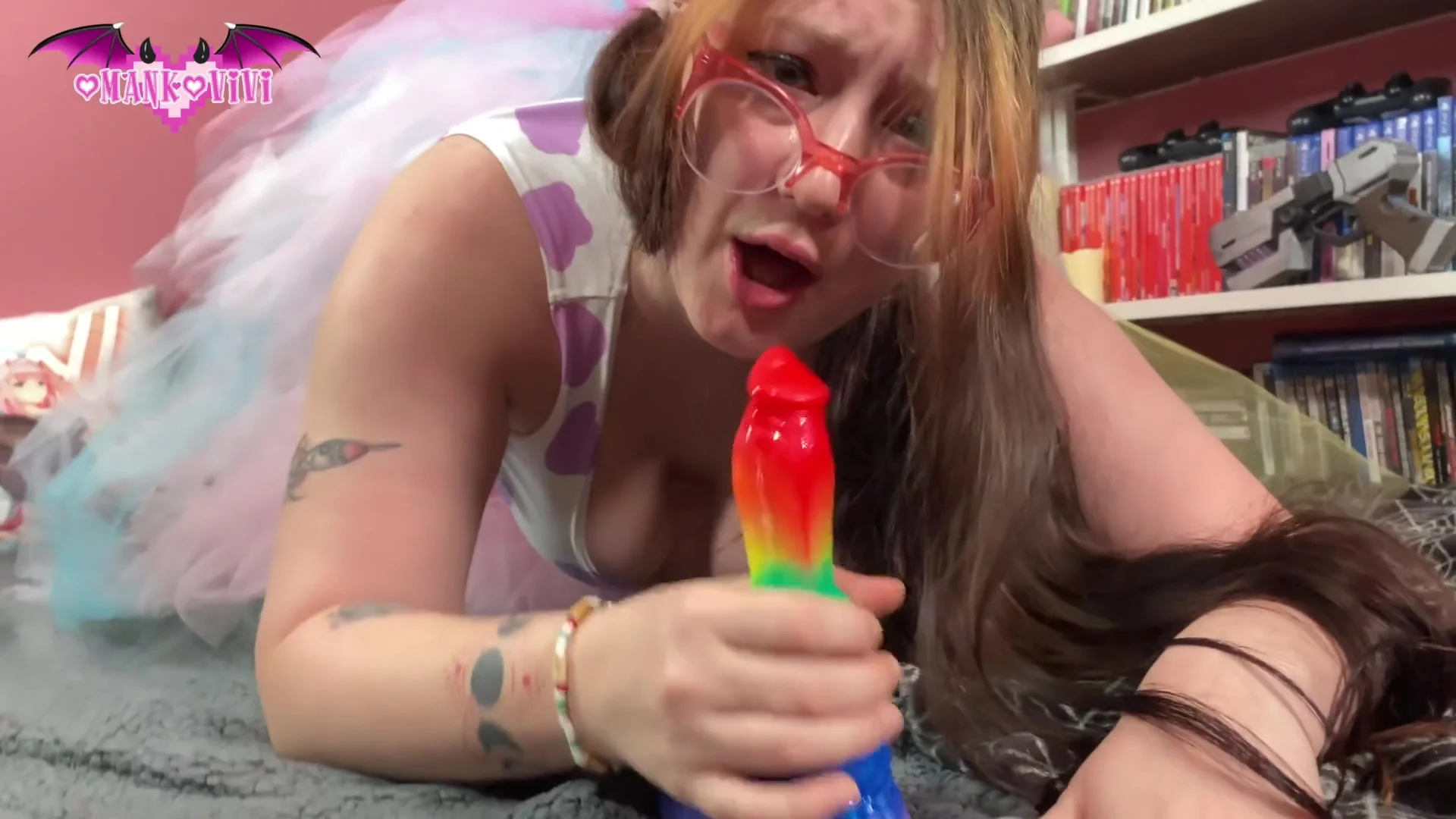 Nothosaur Graemen Pride Squirting Toy Unboxing