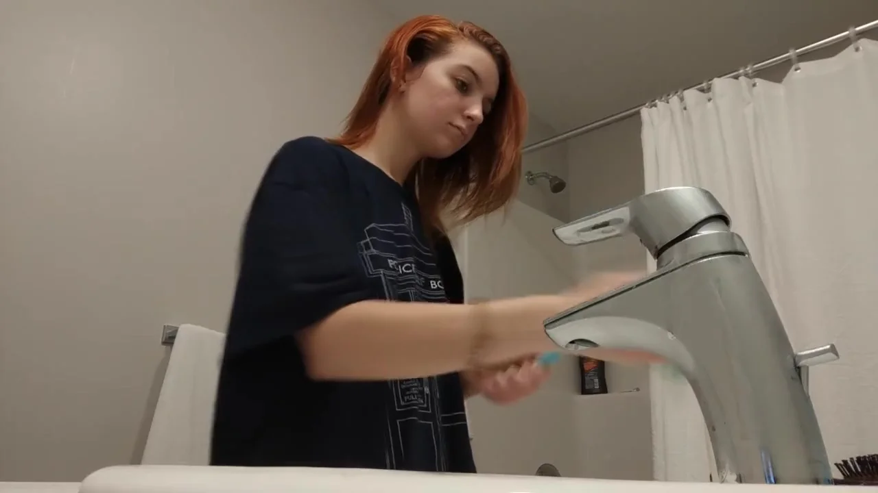 Step sister DEFINITELY sees my camera and is suspicious. advice on hiding it?