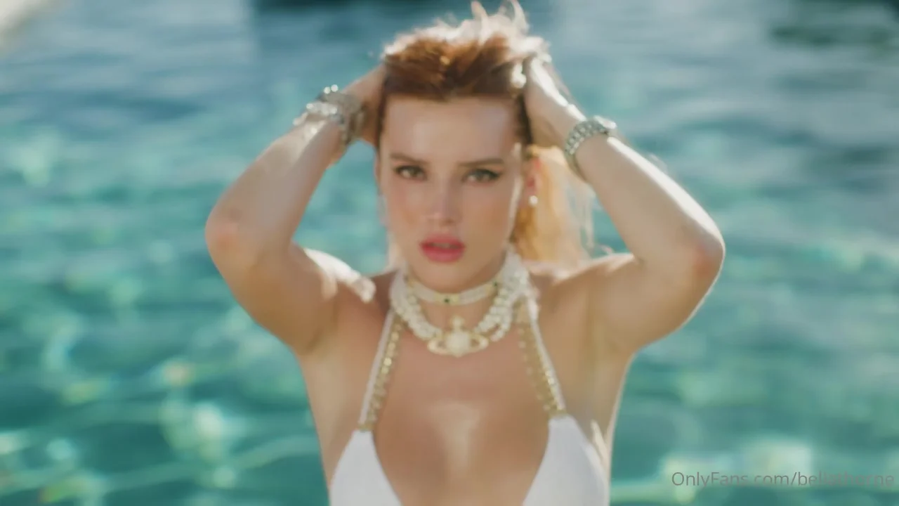 Nude Pool White Bikini Video Leaked