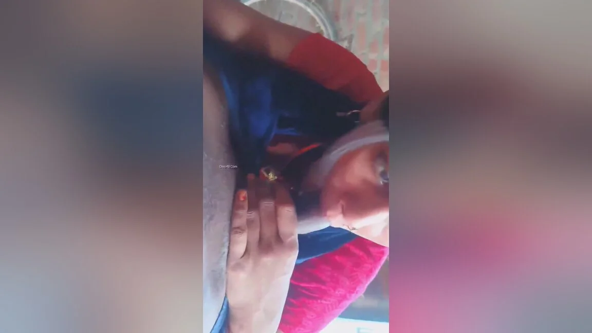 Today Exclusive-desi Wife Give Blowjob 2