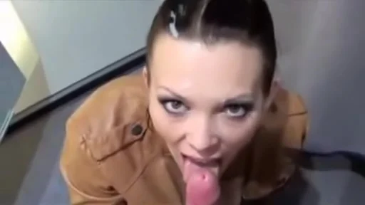 Facial in the dressing room