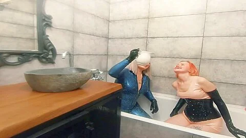 Bath Relax In Latex Rubber With Milk Romantic Funny Fetish Video