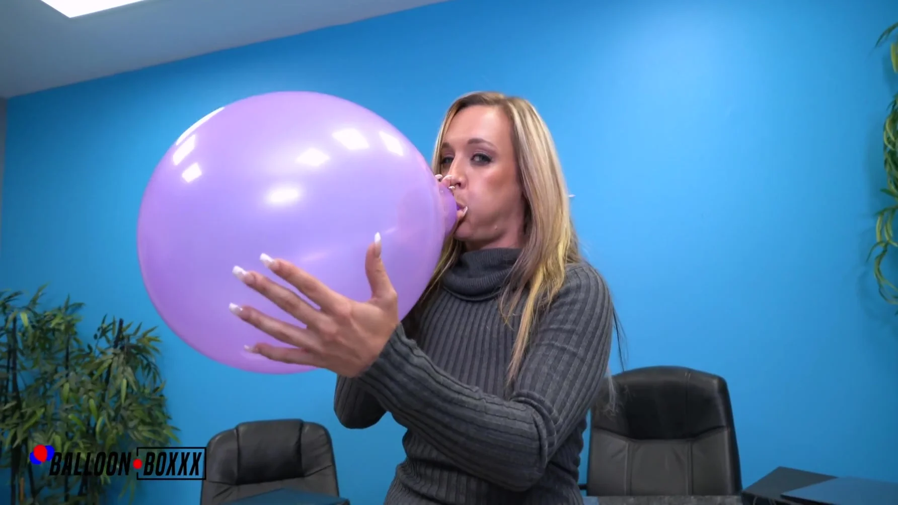 Office Slut Blows 2 Pop & Fucks Virtual Cock With Bo Tingley And Tucker Stevens