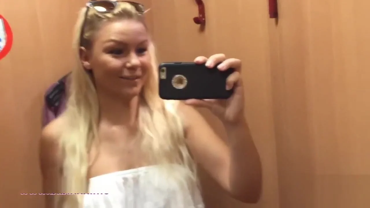 PUBLIC ANAL im SHOPPINGCENTER!!!