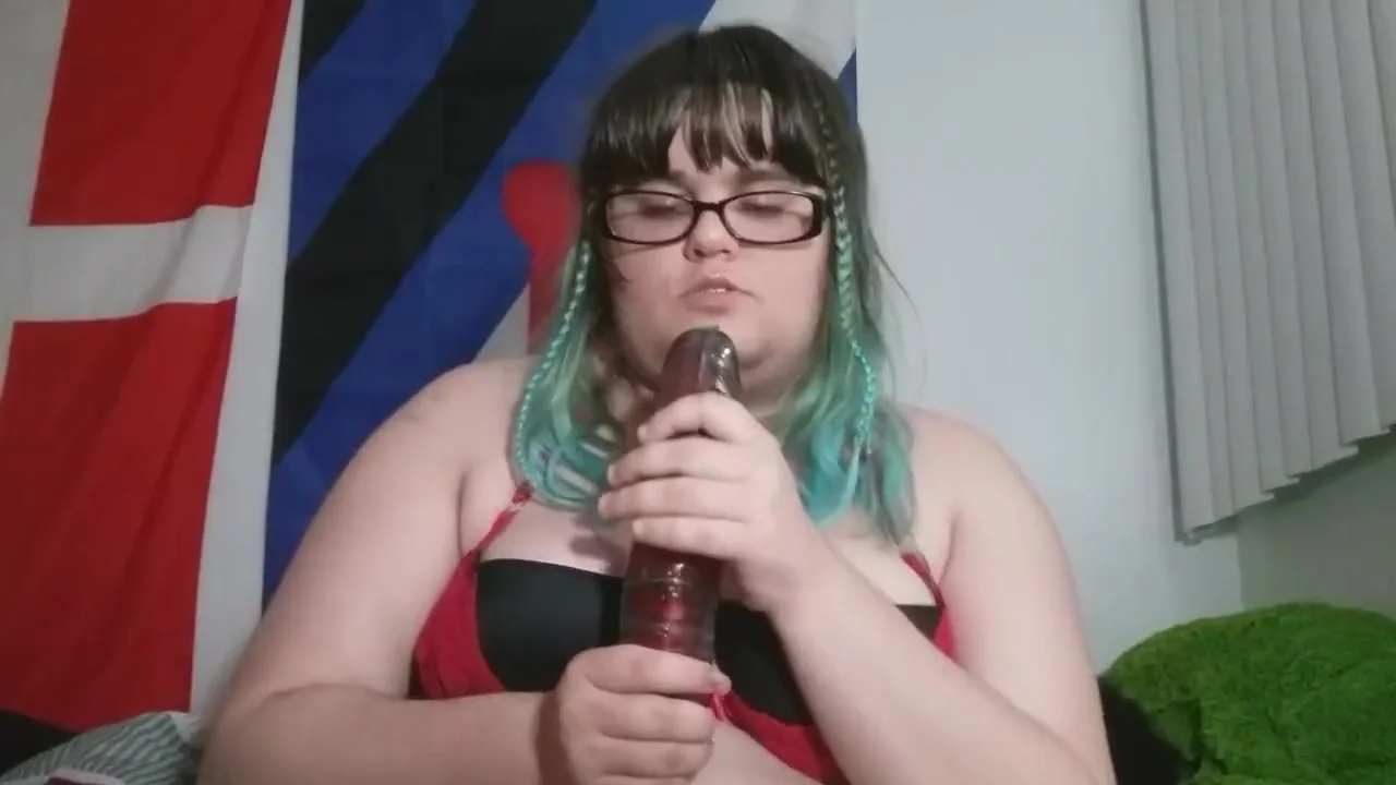 Testing out FLAVORED condoms on a Big Dildo
