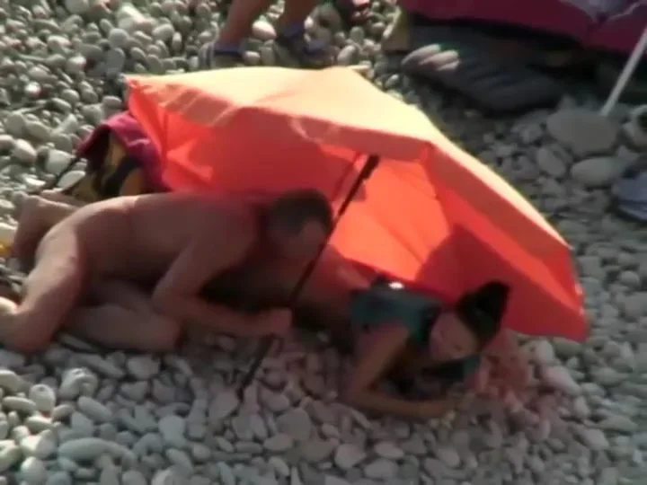 Nudists spied on the beach